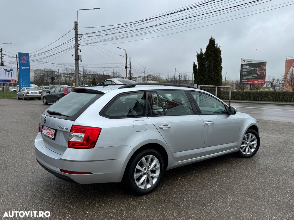 Skoda Octavia 2.0 TDI DSG Premium Edition - 21