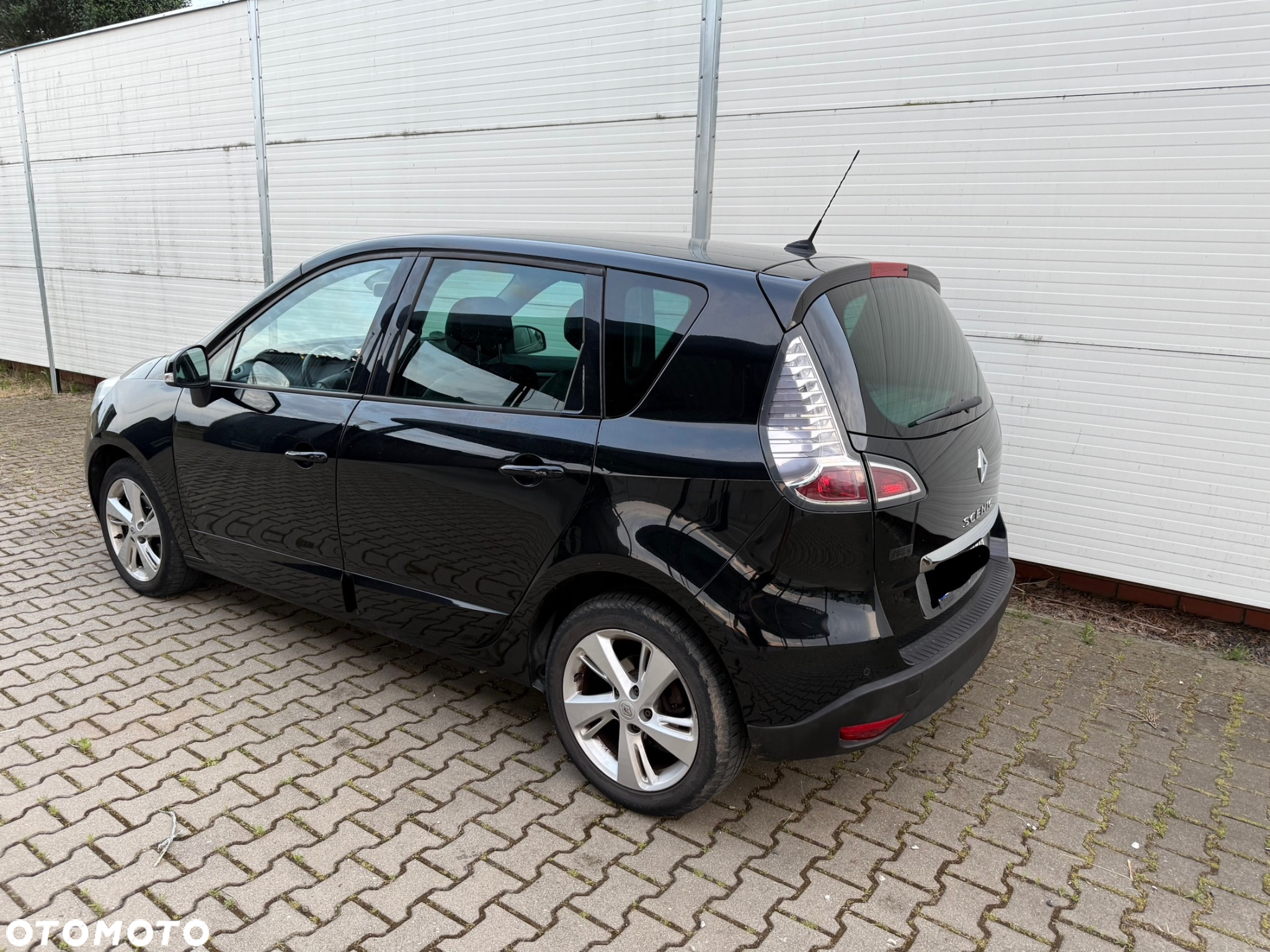 Renault Scenic 1.6 16V 110 Dynamique - 4
