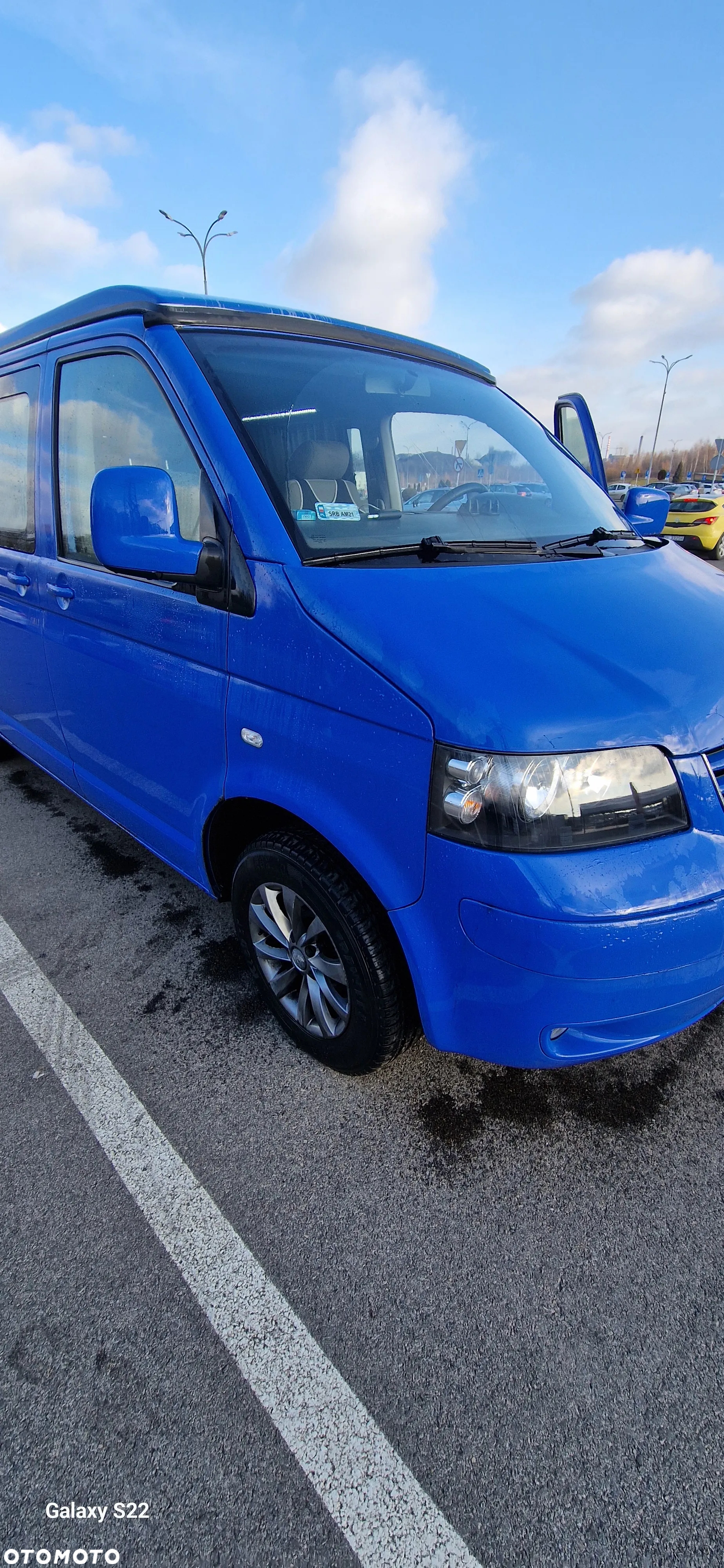 Volkswagen Caravelle - 8