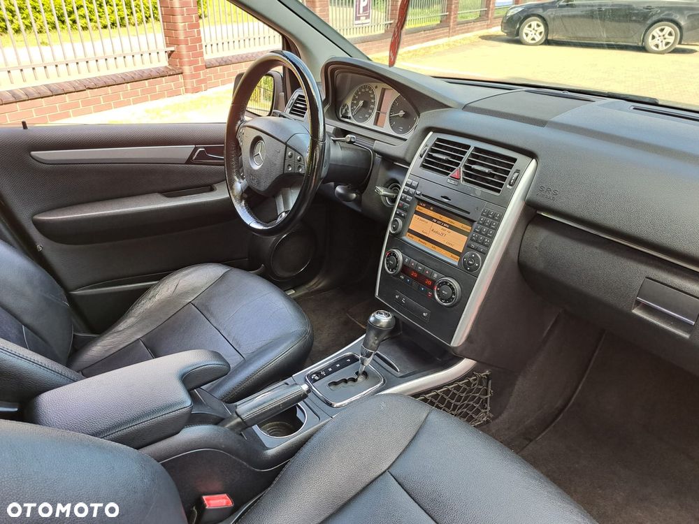 Mercedes-Benz Klasa B 200 Autotronic SPORT EDITION - 27