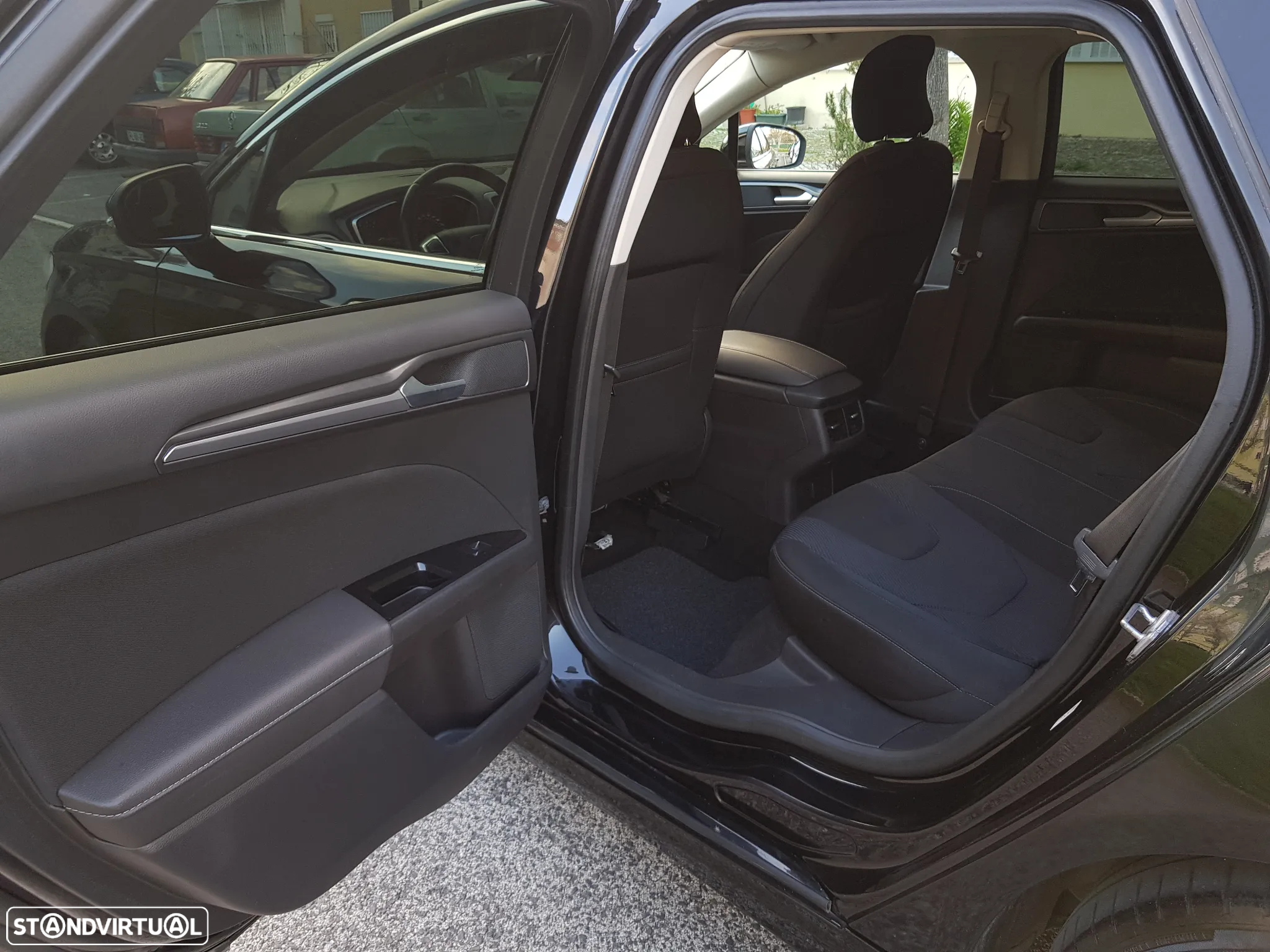 Ford Mondeo SW 1.5 TDCi Titanium ECOnetic - 29