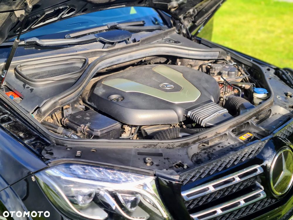 Mercedes-Benz GLS 350 d 4-Matic - 13