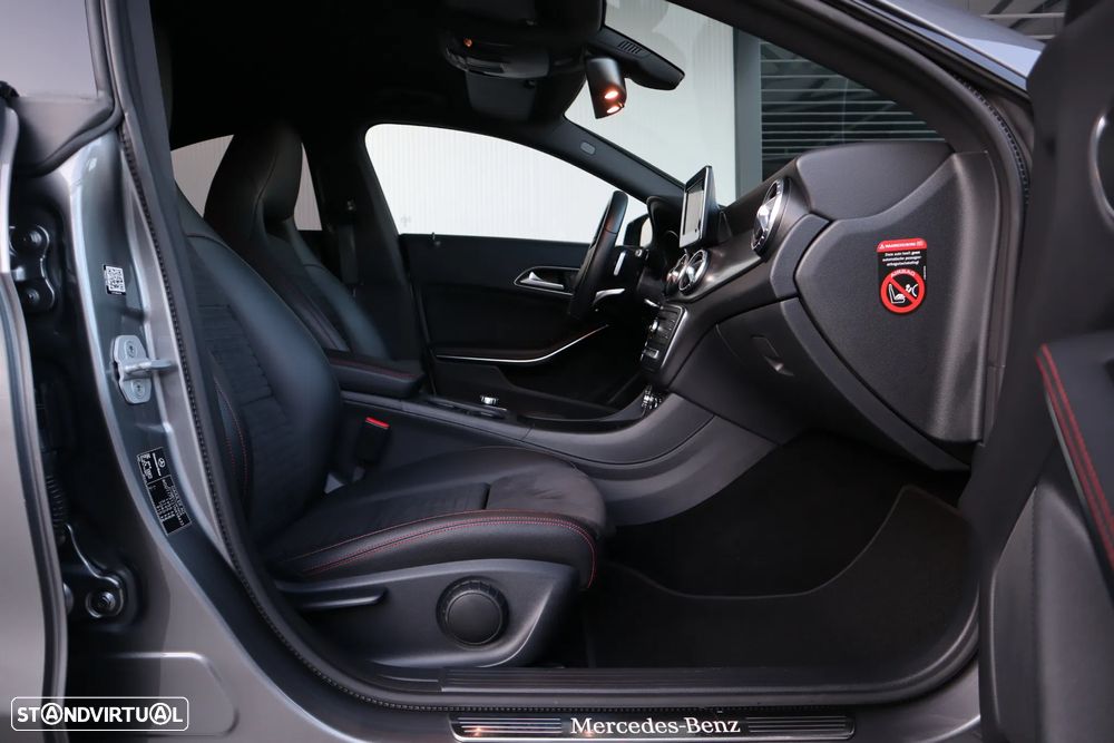 Mercedes-Benz CLA 180 d 7G-DCT AMG Line - 13