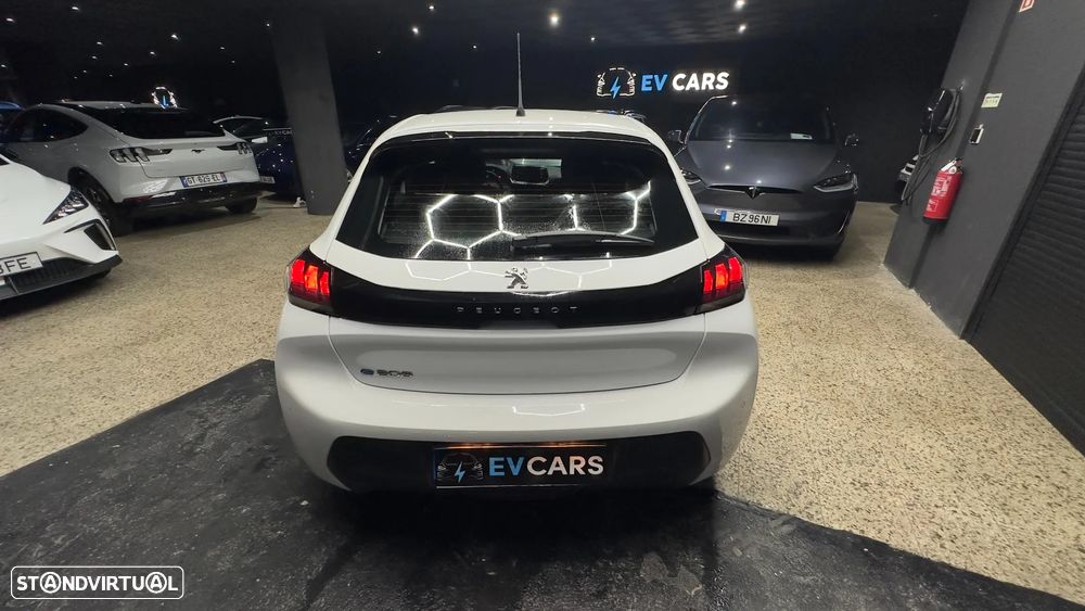 Peugeot e-208 Active Pack - 4