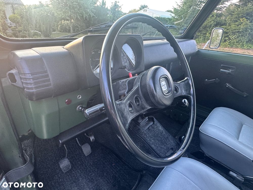 Suzuki Samurai - 7