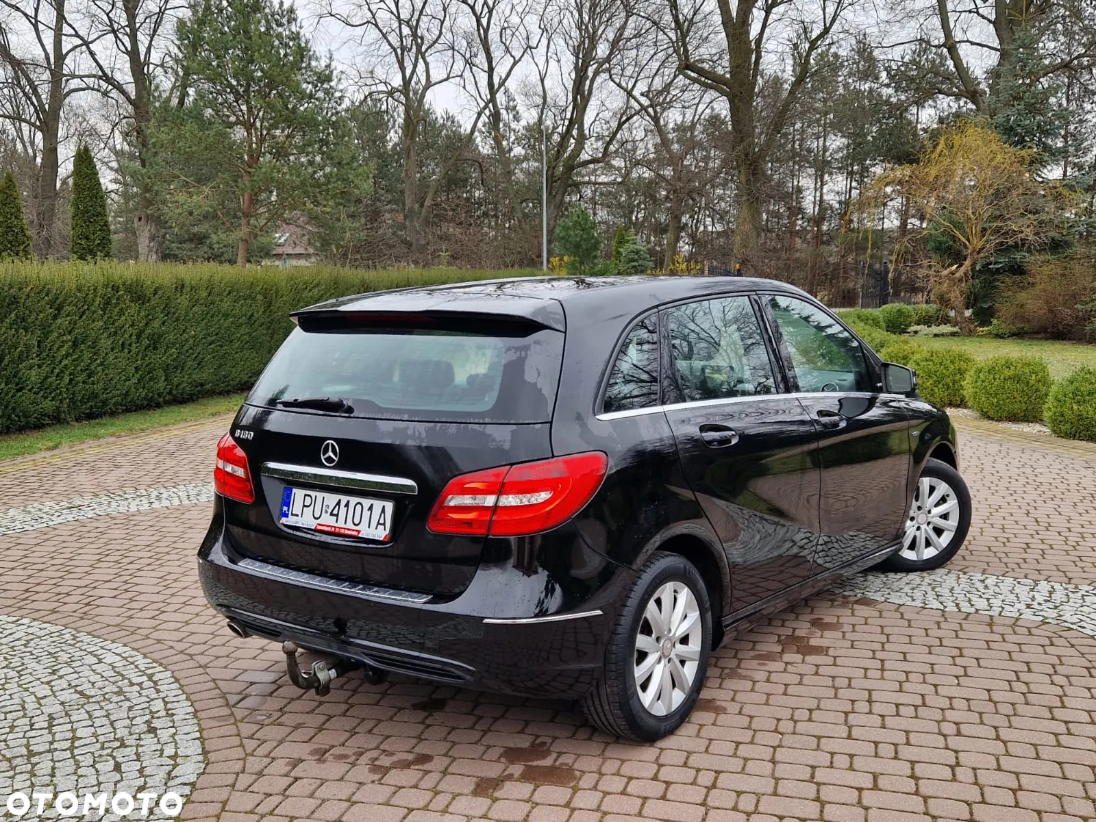Mercedes-Benz Klasa B 180 BlueEFFICIENCY Edition - 16