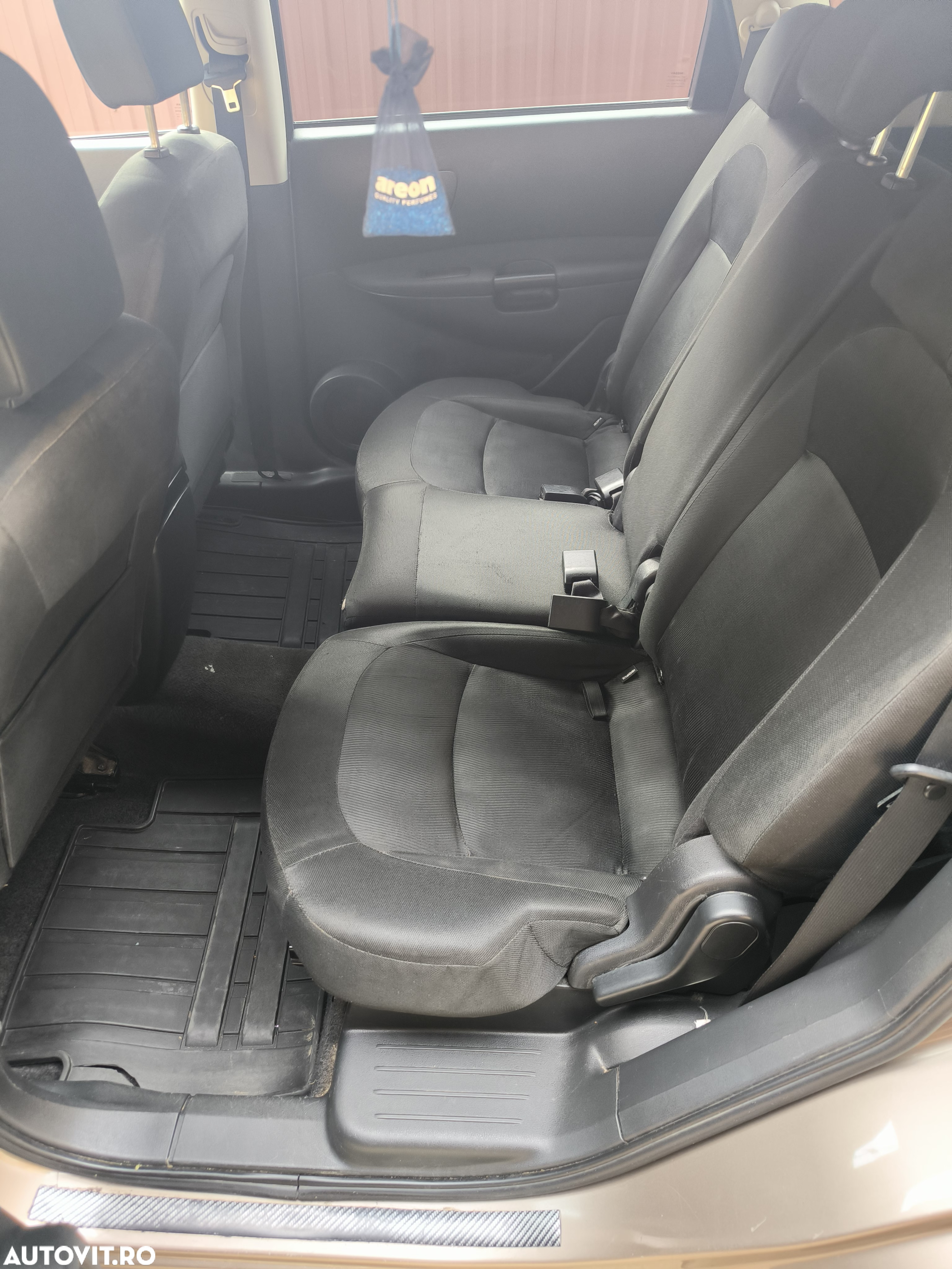 Nissan Qashqai+2 2.0 dCi DPF Acenta - 8