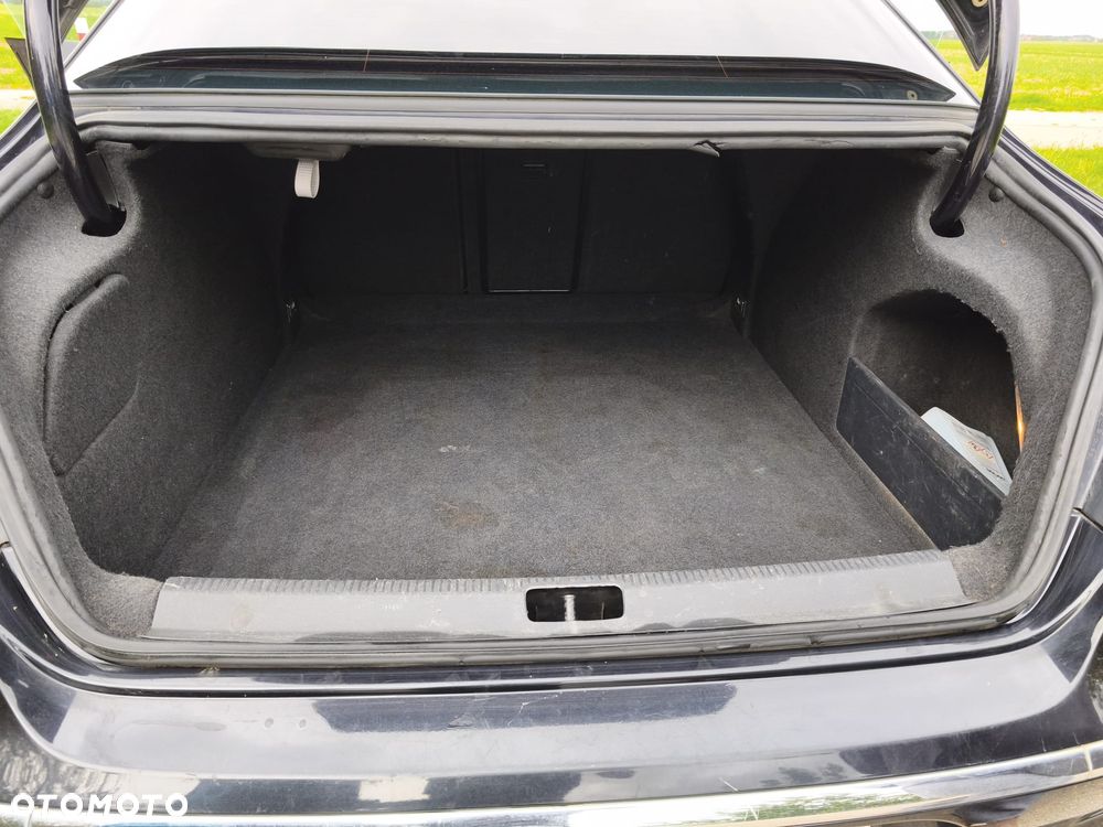 Volkswagen Passat CC - 10
