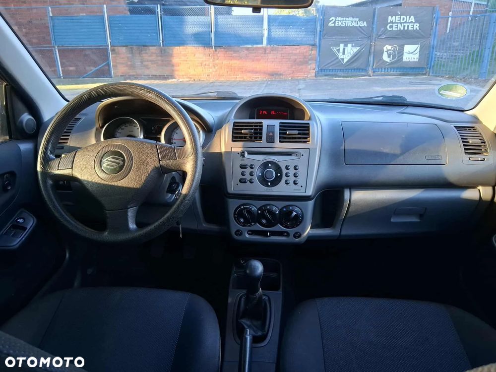 Suzuki Ignis - 9