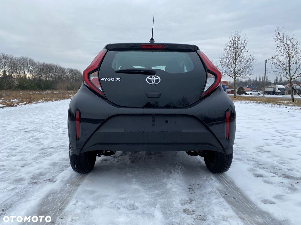 Toyota Aygo X S-CVT Limited - 13