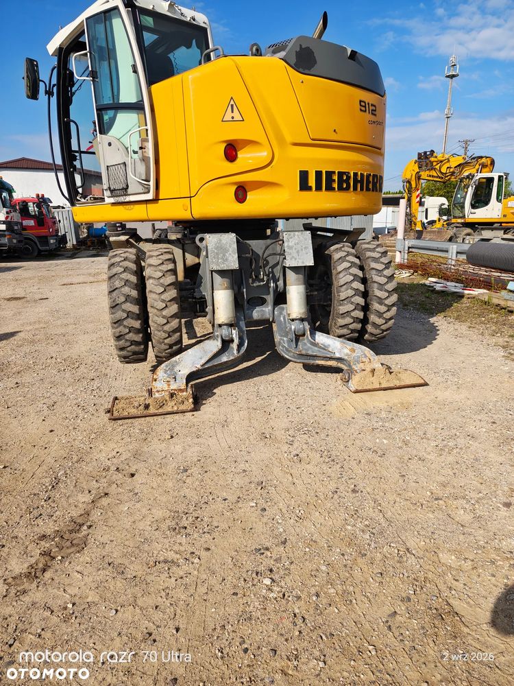 Liebherr A 912 COMPACT - 14