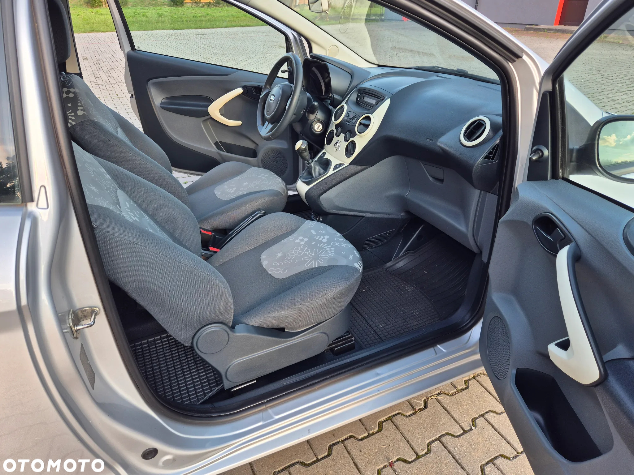 Ford KA 1.2 Ambiente - 13