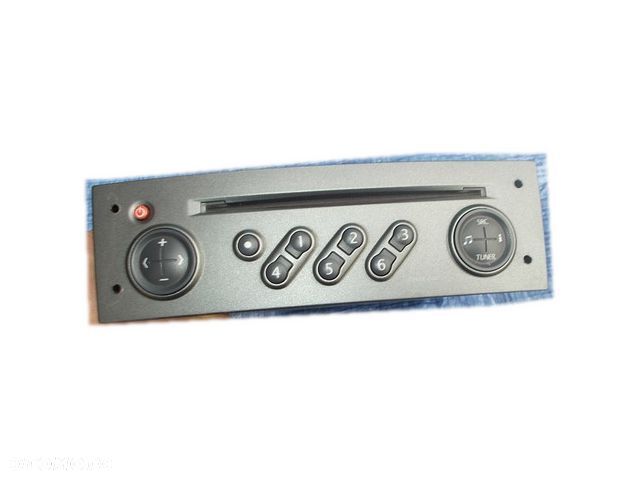 RADIO CD MEGANE SCENIC II KOD F-VAT - 1