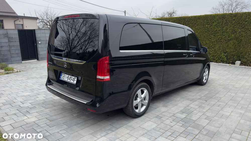 Mercedes-Benz Klasa V 220 d extralang 4Matic 9G-TRONIC Special Edition Avantgarde - 3