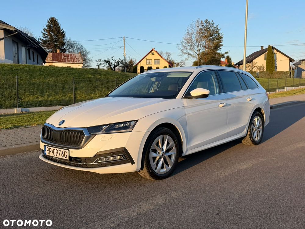 Skoda Octavia 2.0 TDI SCR 4x4 Style DSG - 1