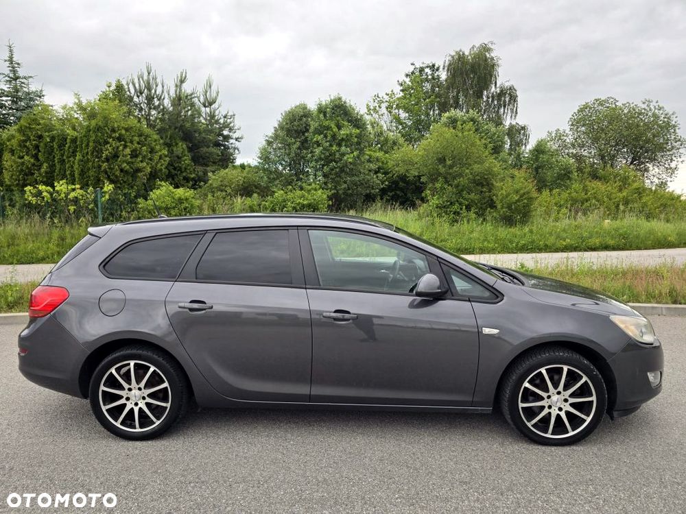 Opel Astra 1.7 CDTI DPF ecoFLEX Start/Stop Design Edition - 13