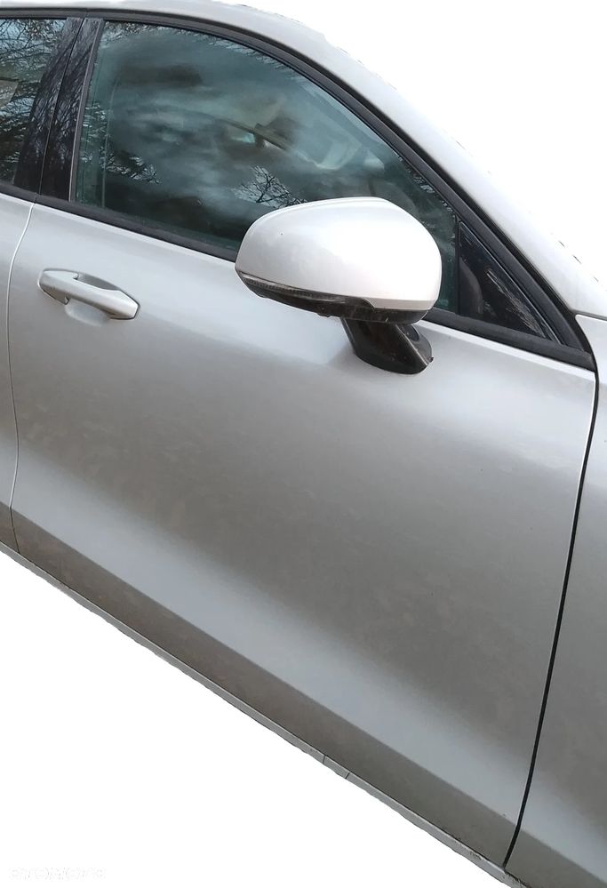Drzwi Prawy Przód Volvo V60 II / S60 III Kolor 726