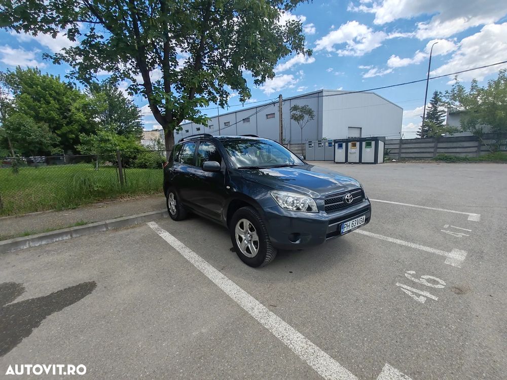 Toyota RAV4 2.0 Confort - 1