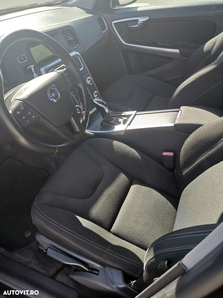 Volvo S60 D3 Geartronic Kinetic - 15