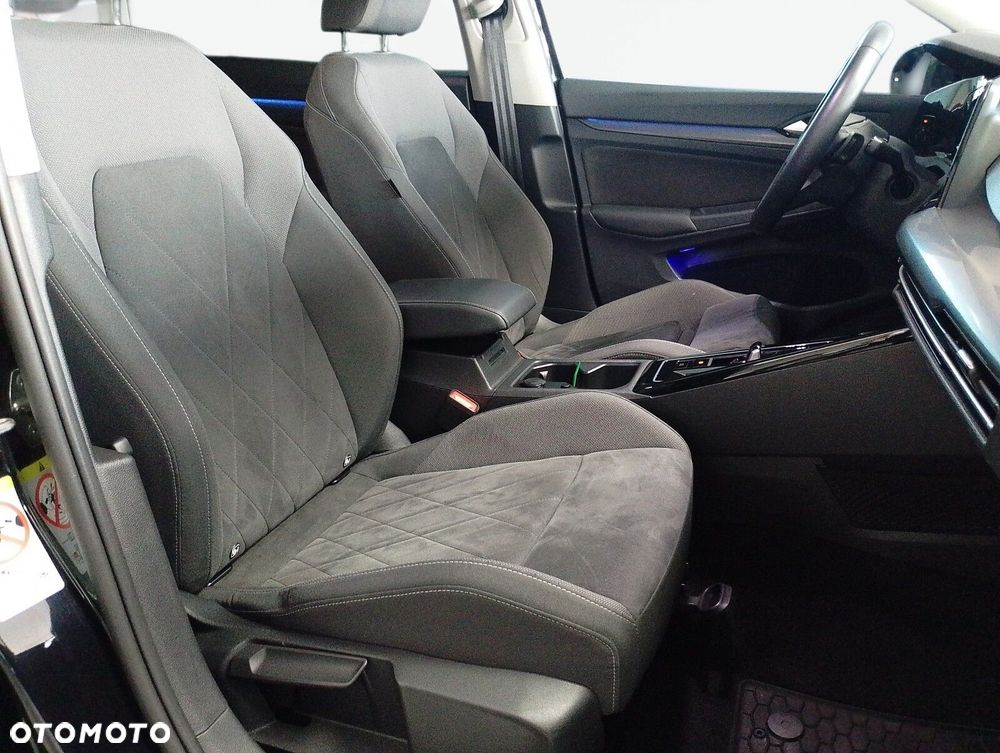 Volkswagen Golf Variant - 19