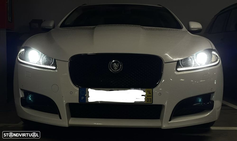 Jaguar XF Sportbrake 2.2 D Premium Luxury - 1