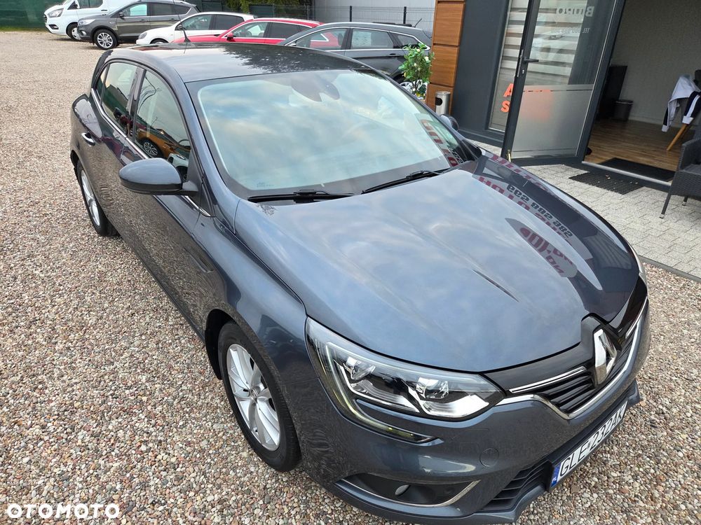 Renault Megane 1.5 Blue dCi Intens - 6