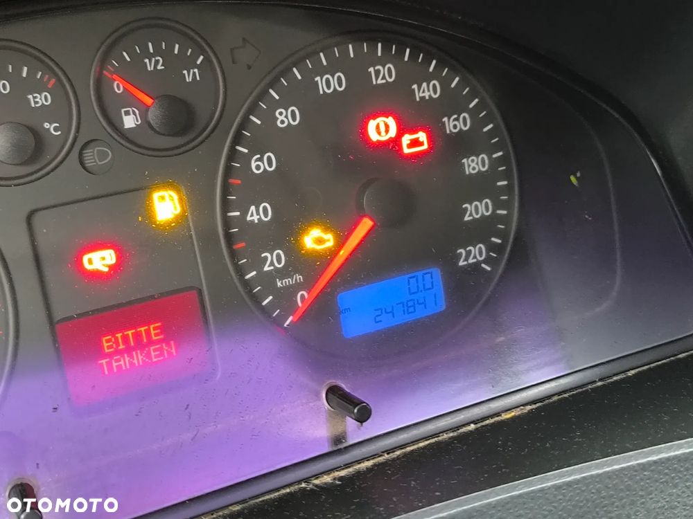 Volkswagen Transporter Caravelle Lang DPF Comfortline - 6