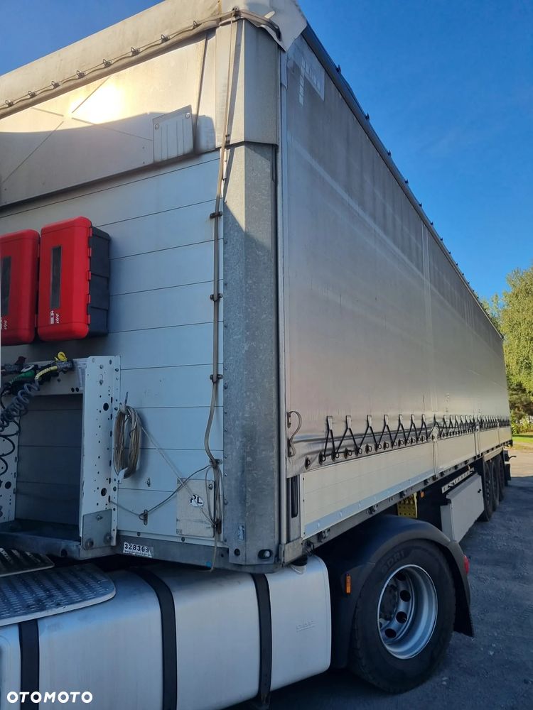 Schmitz Cargobull SCB * S3T - 4