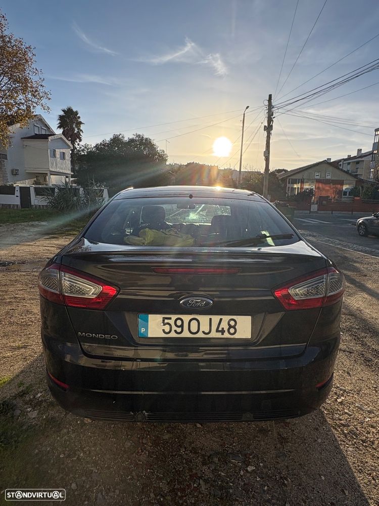 Ford Mondeo 1.6 TDCi Titanium - 4