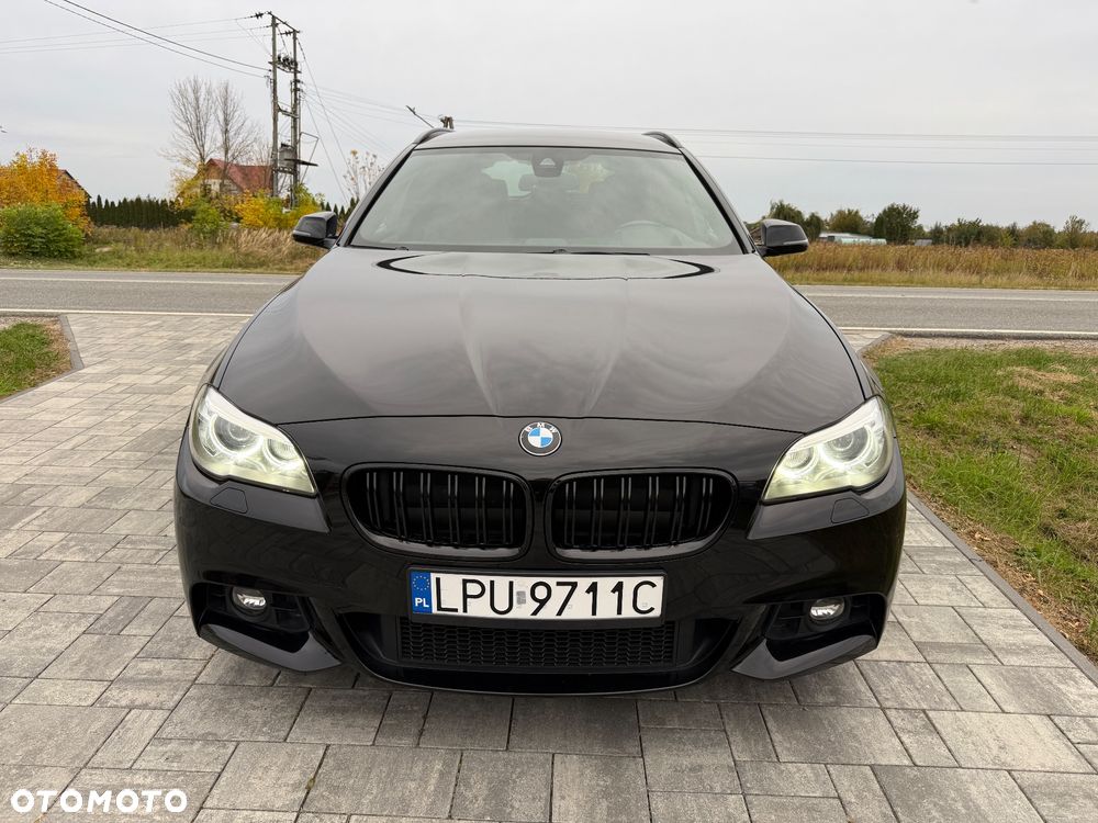 BMW Seria 5 525d Sport-Aut Luxury Line - 31