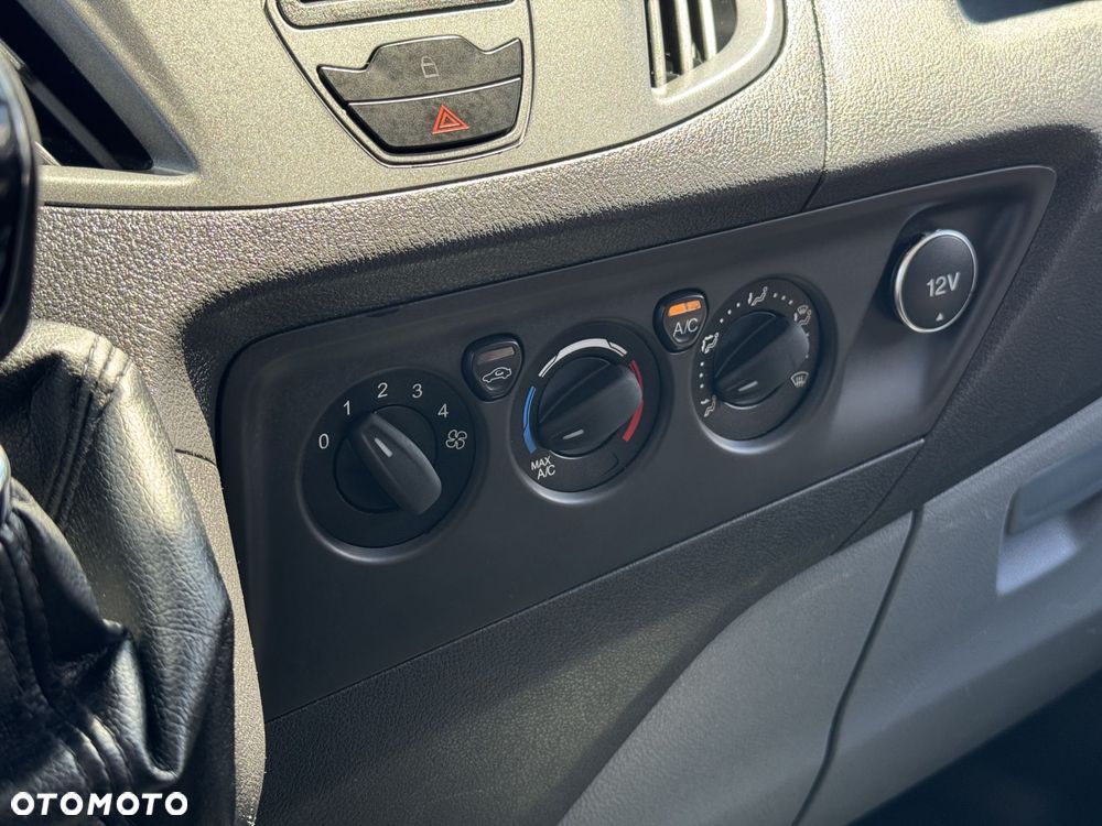 Ford Transit Custom - 25