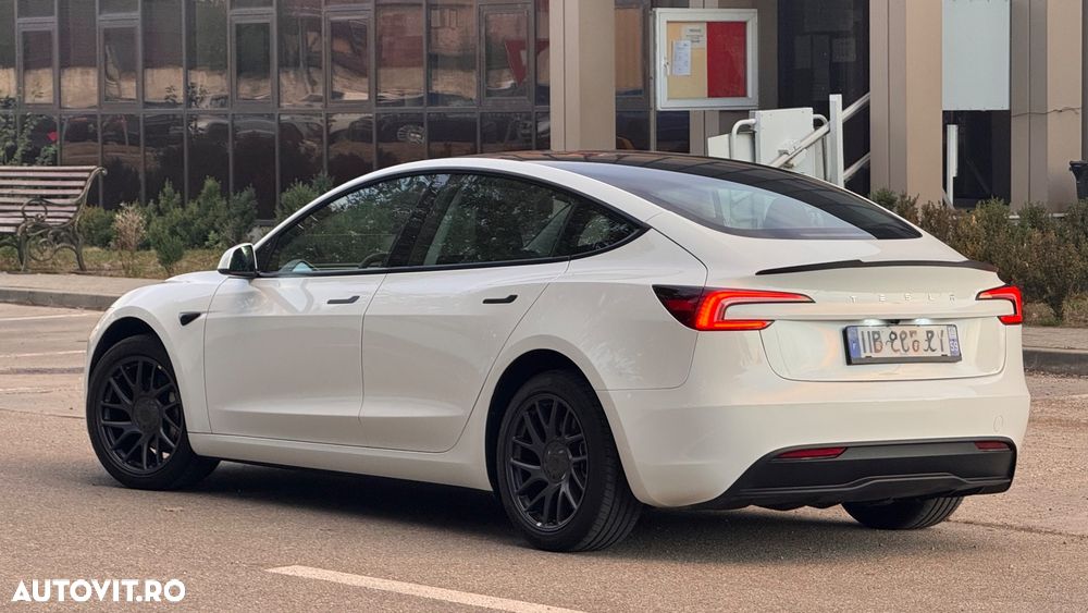 Tesla Model 3 Premium Langstreckenbatterie RWD - 18