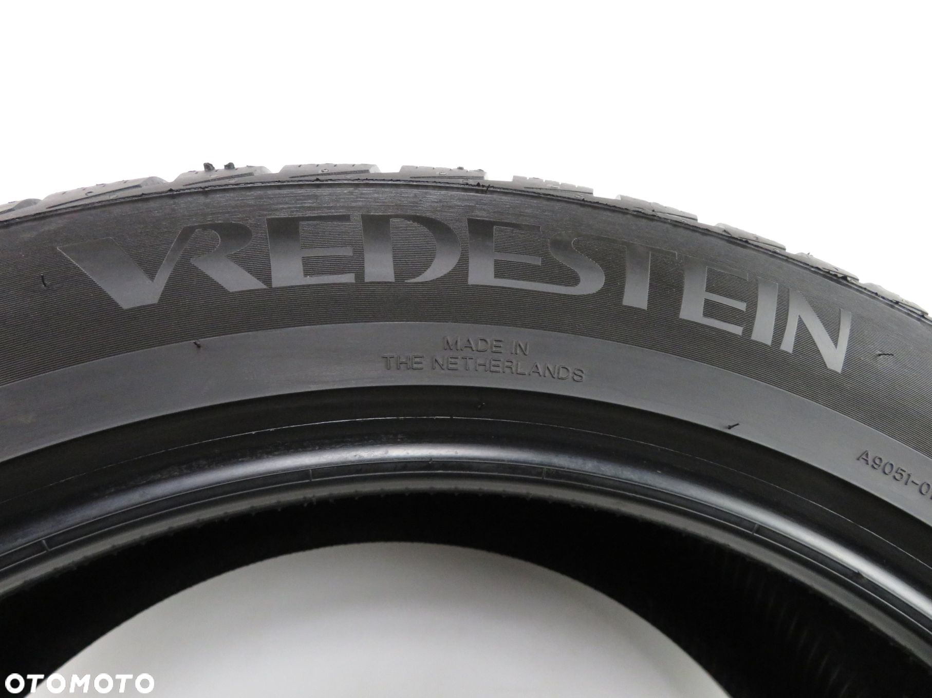 275/45R21 OPONA CAŁOROCZNA Vredestein Quatrac Pro 110Y XL - 3