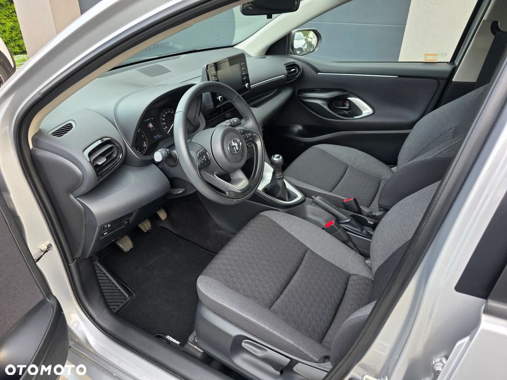 Toyota Yaris 1.0 Comfort - 11