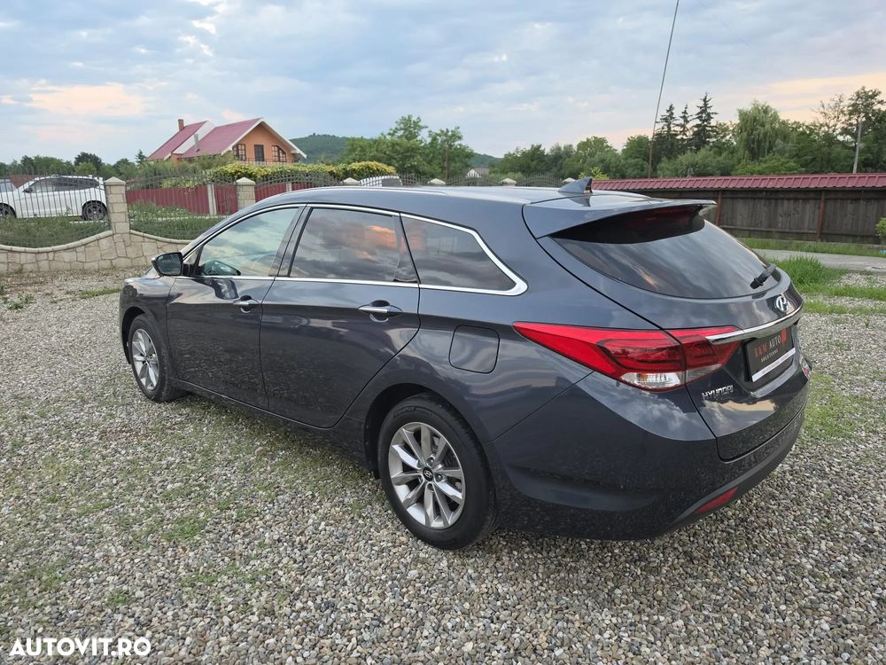 Hyundai i40 - 12