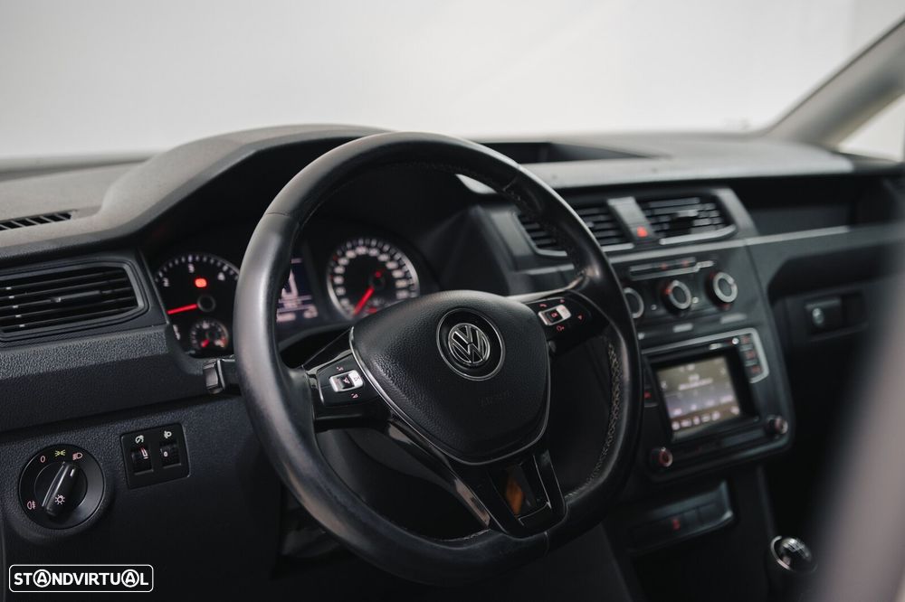 VW CADDY 1.6 TDI BlUEMOTION - 6