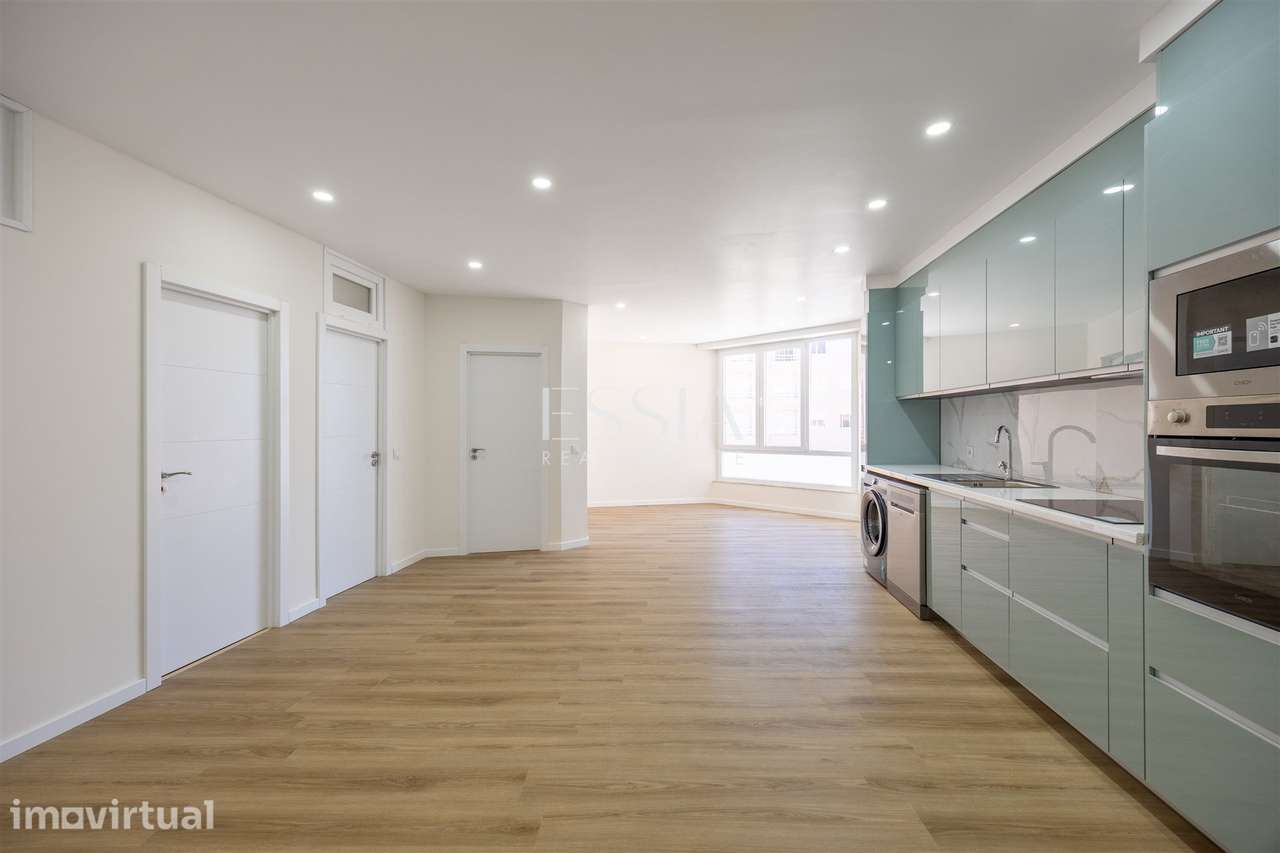 T1+1 Remodelado com Conforto e Localização Central em Vila do Conde - Grande imagem: 2/18