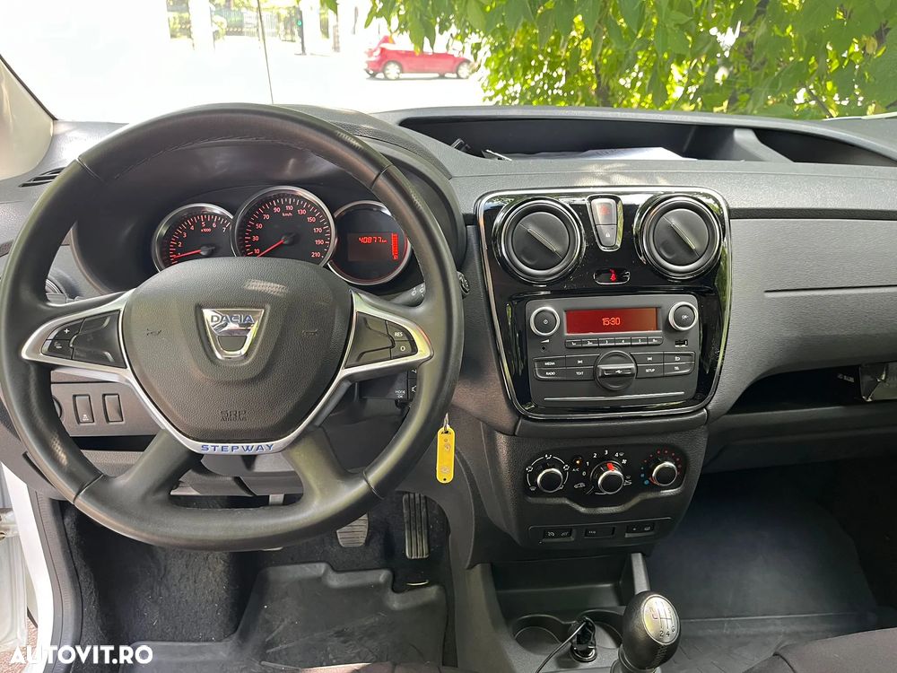 Dacia Dokker TCe 130 GPF Stepway - 4
