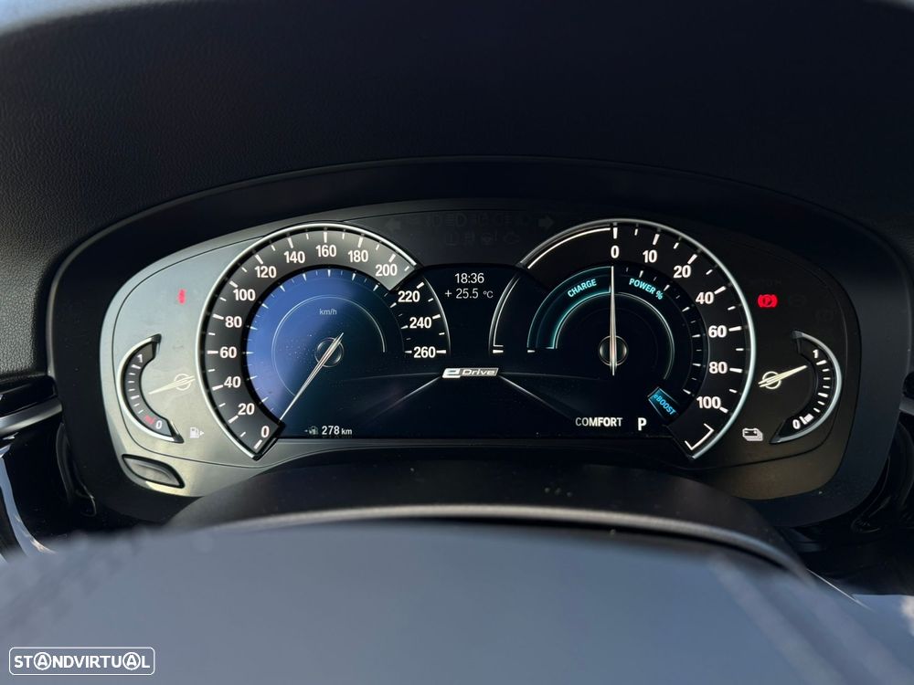 BMW 530 e iPerformance Line Sport - 28