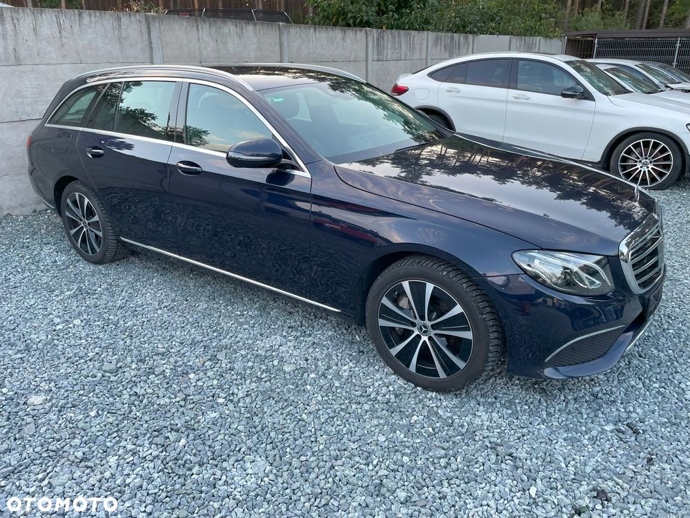 Mercedes-Benz Klasa E - 9