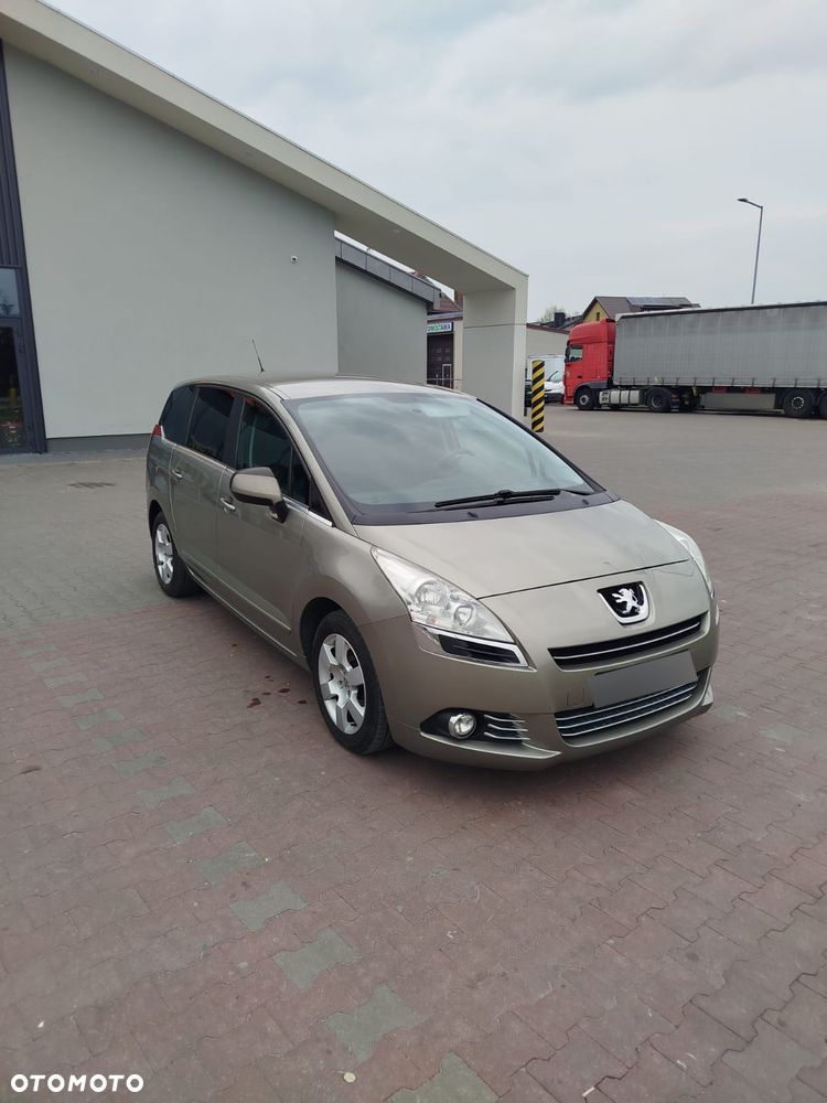 Peugeot 5008 2.0 HDi Active - 5