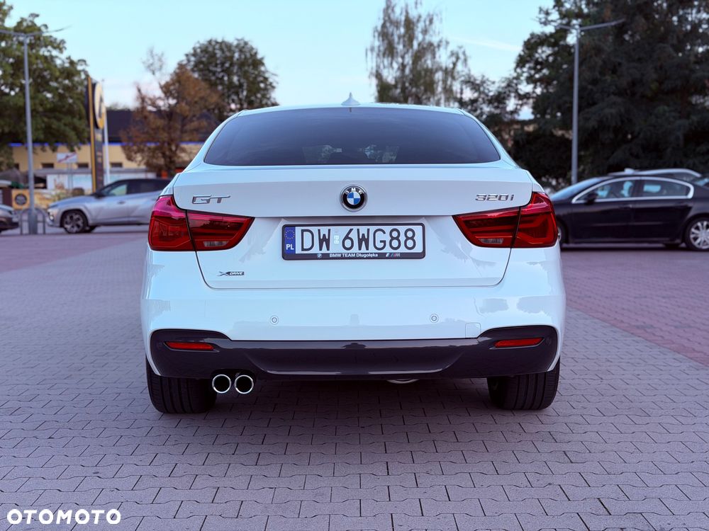 BMW 3GT 320i xDrive M Sport sport - 4