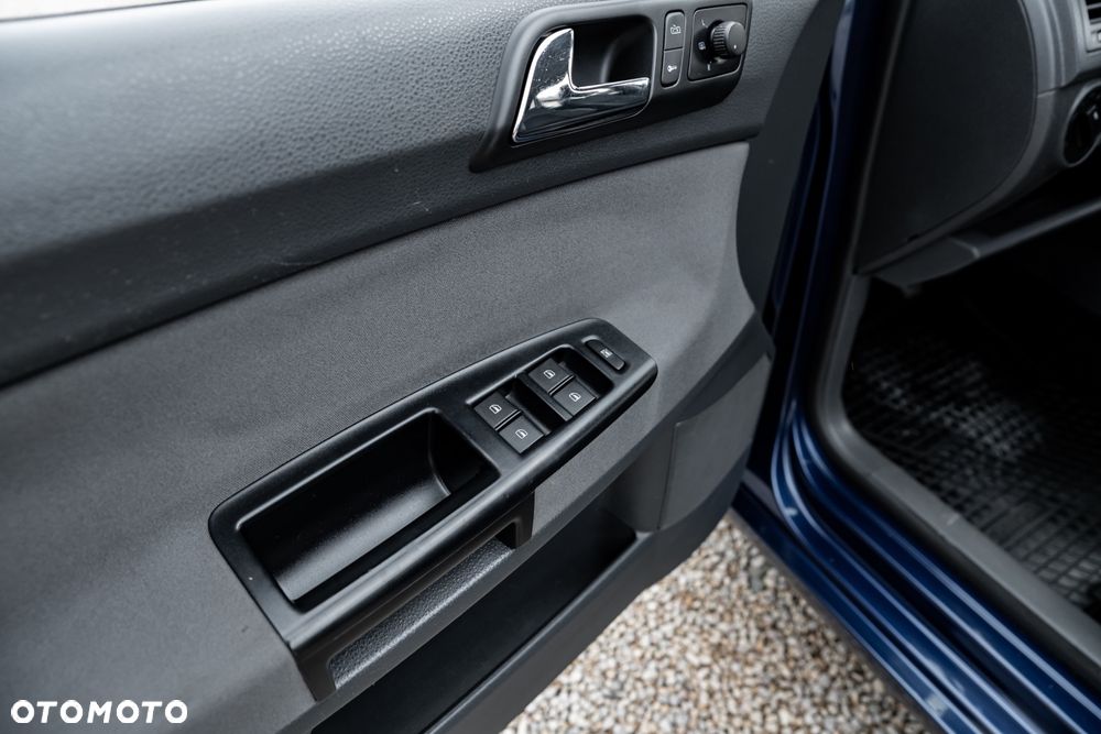 Volkswagen Polo 1.2 Comfortline - 19