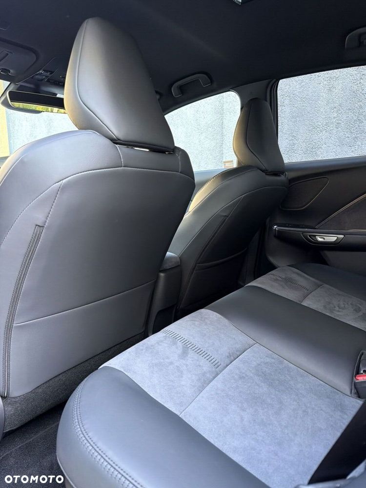 Lexus LBX 1.5 Hybrid Original Edition - 20