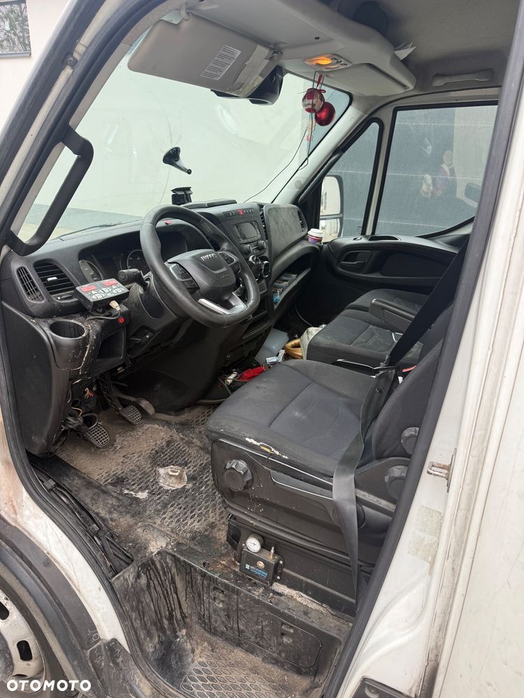 Iveco Daily lift 2019 50c17 10 palet chłodnia izoterma - 8