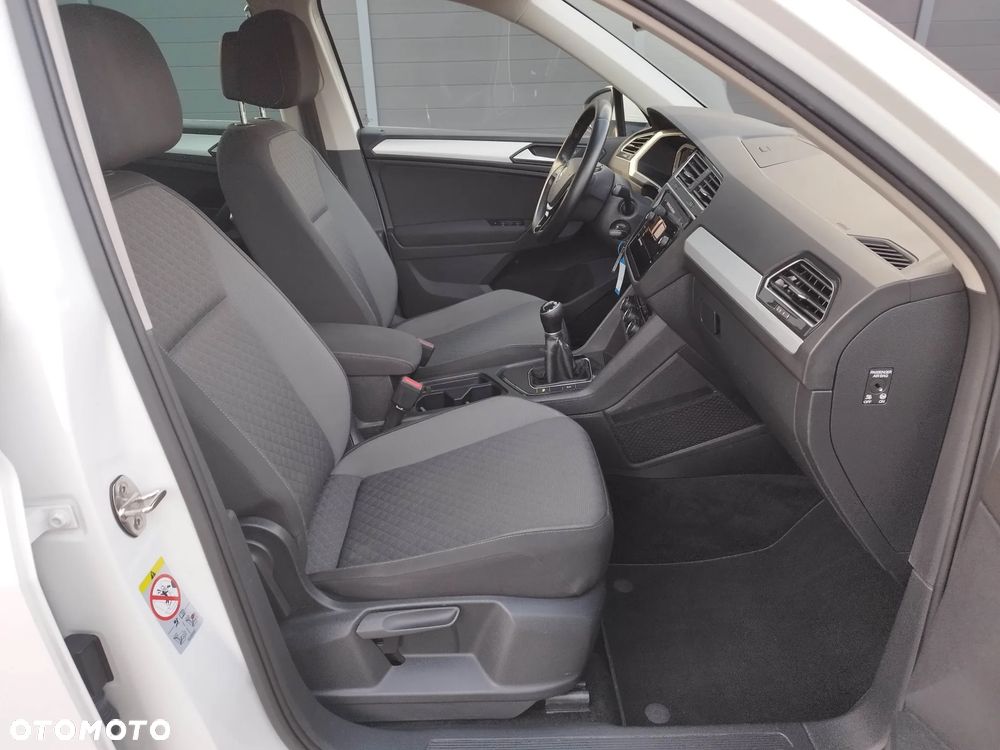 Volkswagen Tiguan 2.0 TDI SCR (BlueMotion Technology) Trendline - 32