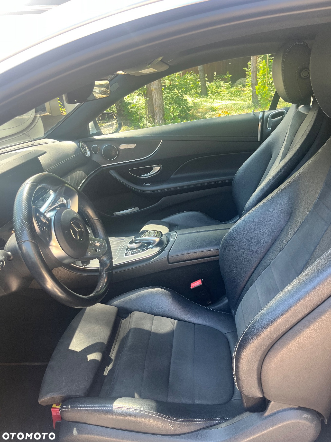Mercedes-Benz Klasa E 220 d Coupe 4-Matic 9G-TRONIC - 11