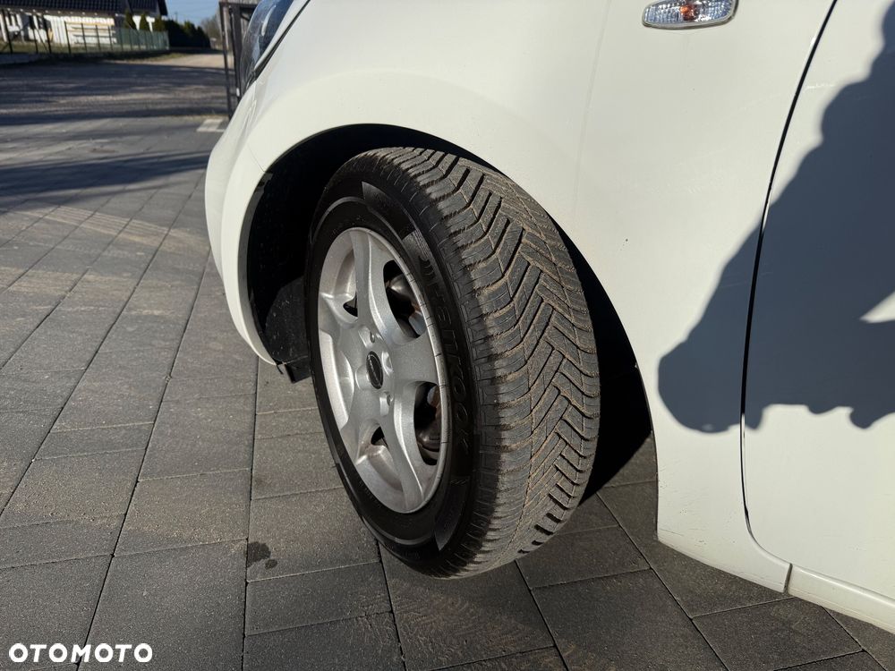 Kia Rio 1.2 Attract - 9