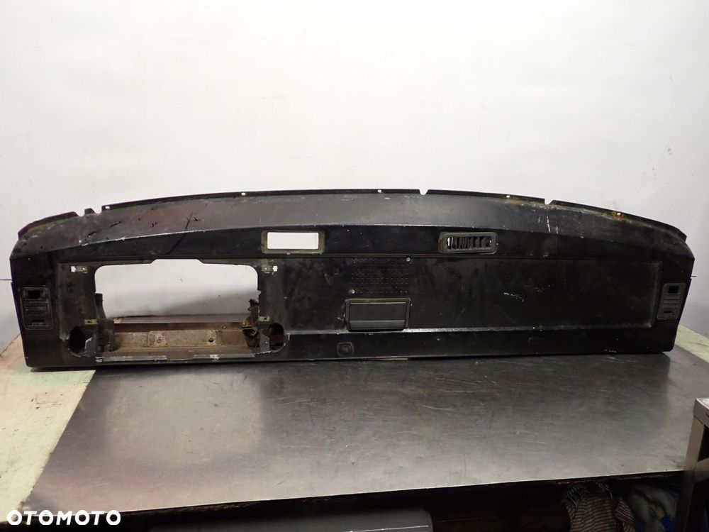 DESKA ROZDZIELCZA VOLKSWAGEN T3 - 5