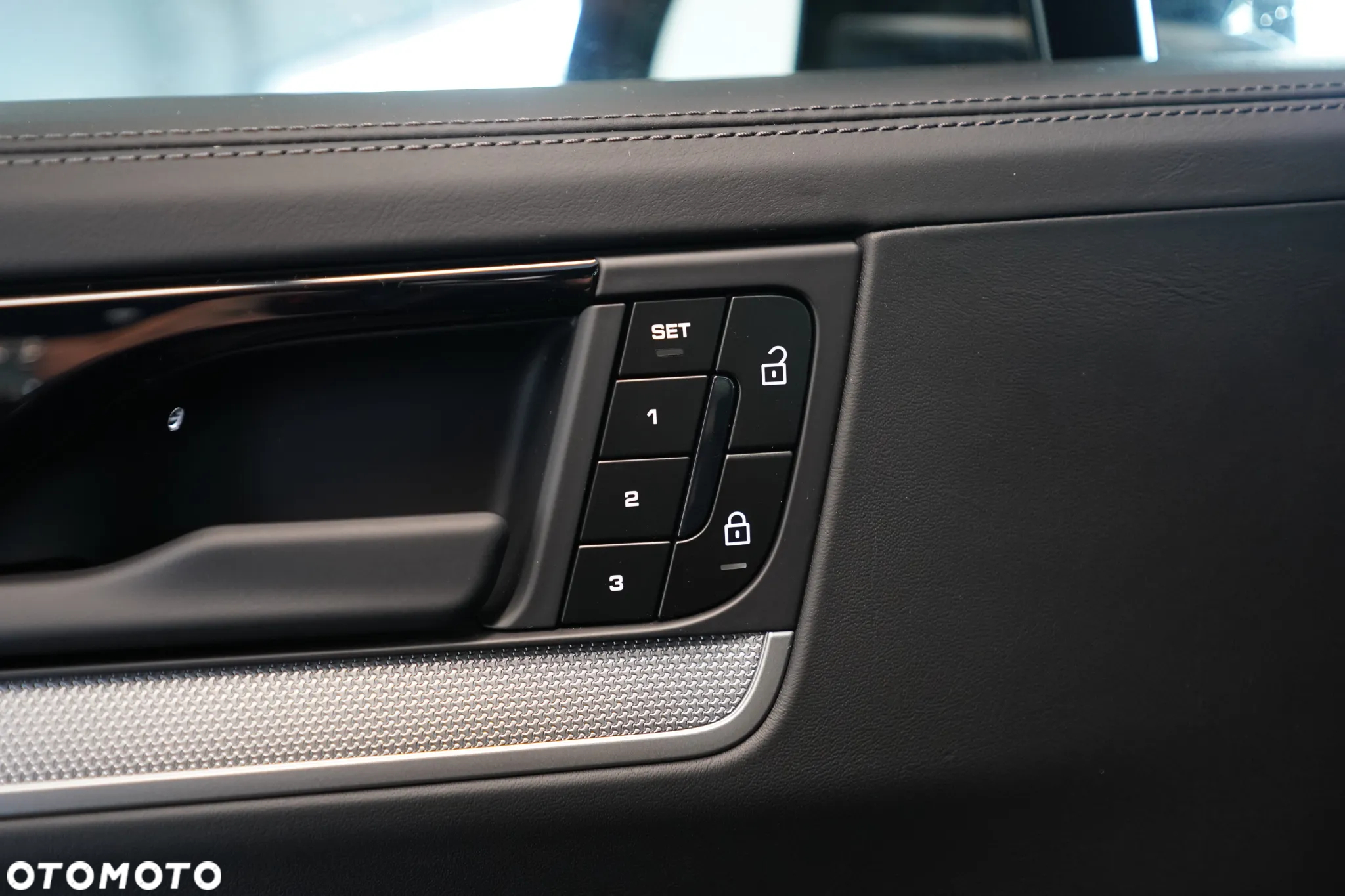 Porsche Cayenne E-Hybrid PHEV - 22